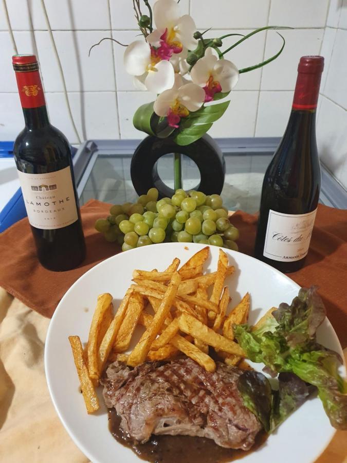 Contact Hotel Restaurant La Chaumiere Entre Orgeval Et Flins A13 Sortie 8 Ле Мюро Екстериор снимка