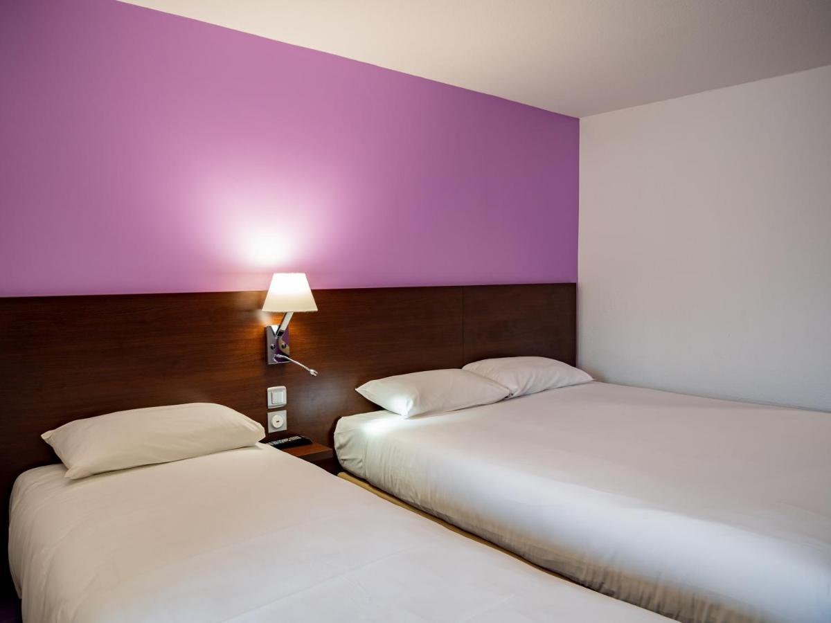 Contact Hotel Restaurant La Chaumiere Entre Orgeval Et Flins A13 Sortie 8 Ле Мюро Екстериор снимка
