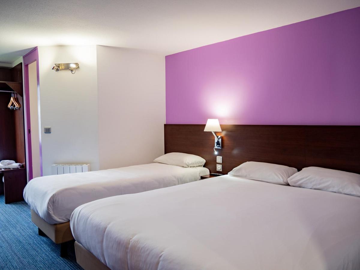 Contact Hotel Restaurant La Chaumiere Entre Orgeval Et Flins A13 Sortie 8 Ле Мюро Екстериор снимка