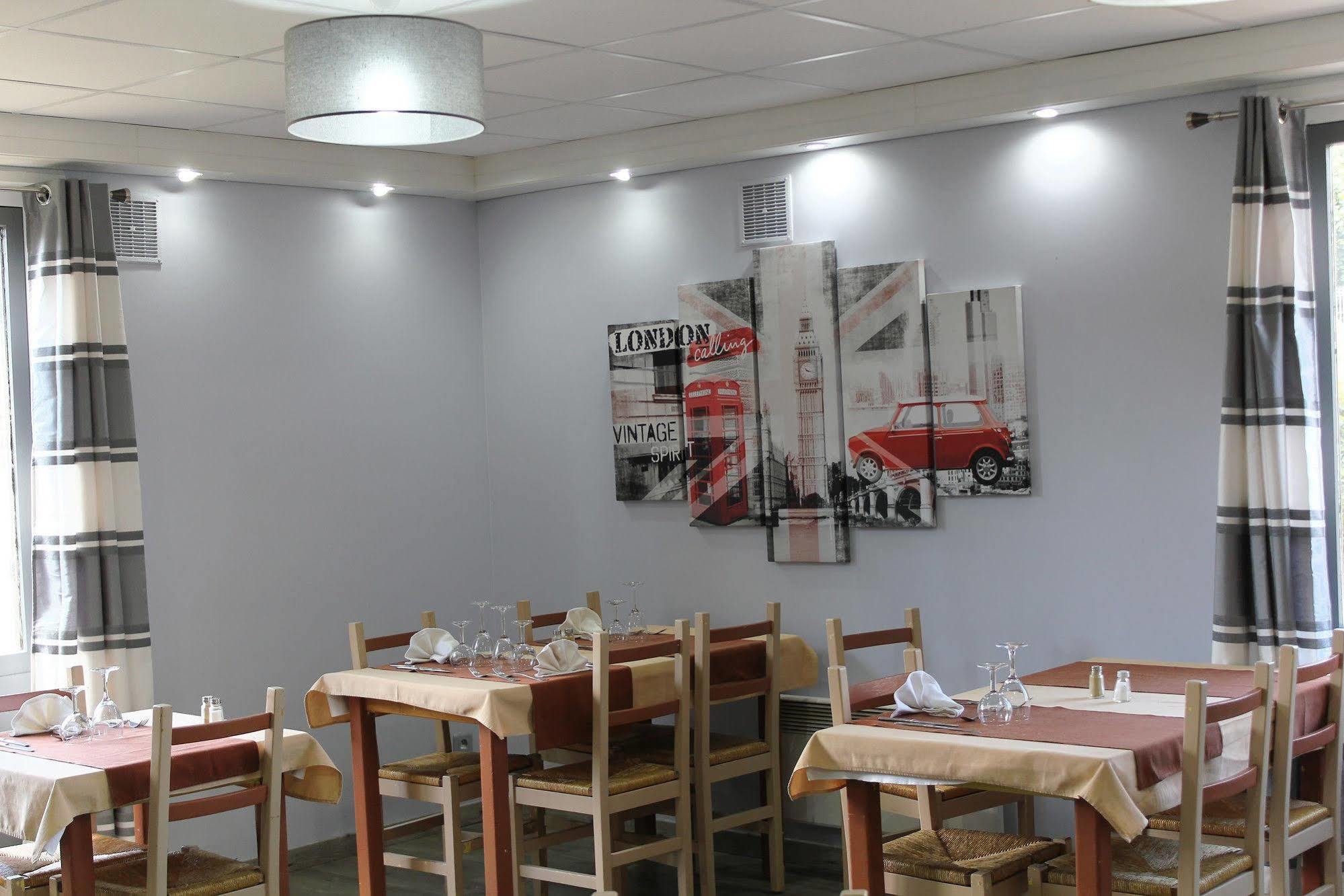 Contact Hotel Restaurant La Chaumiere Entre Orgeval Et Flins A13 Sortie 8 Ле Мюро Екстериор снимка
